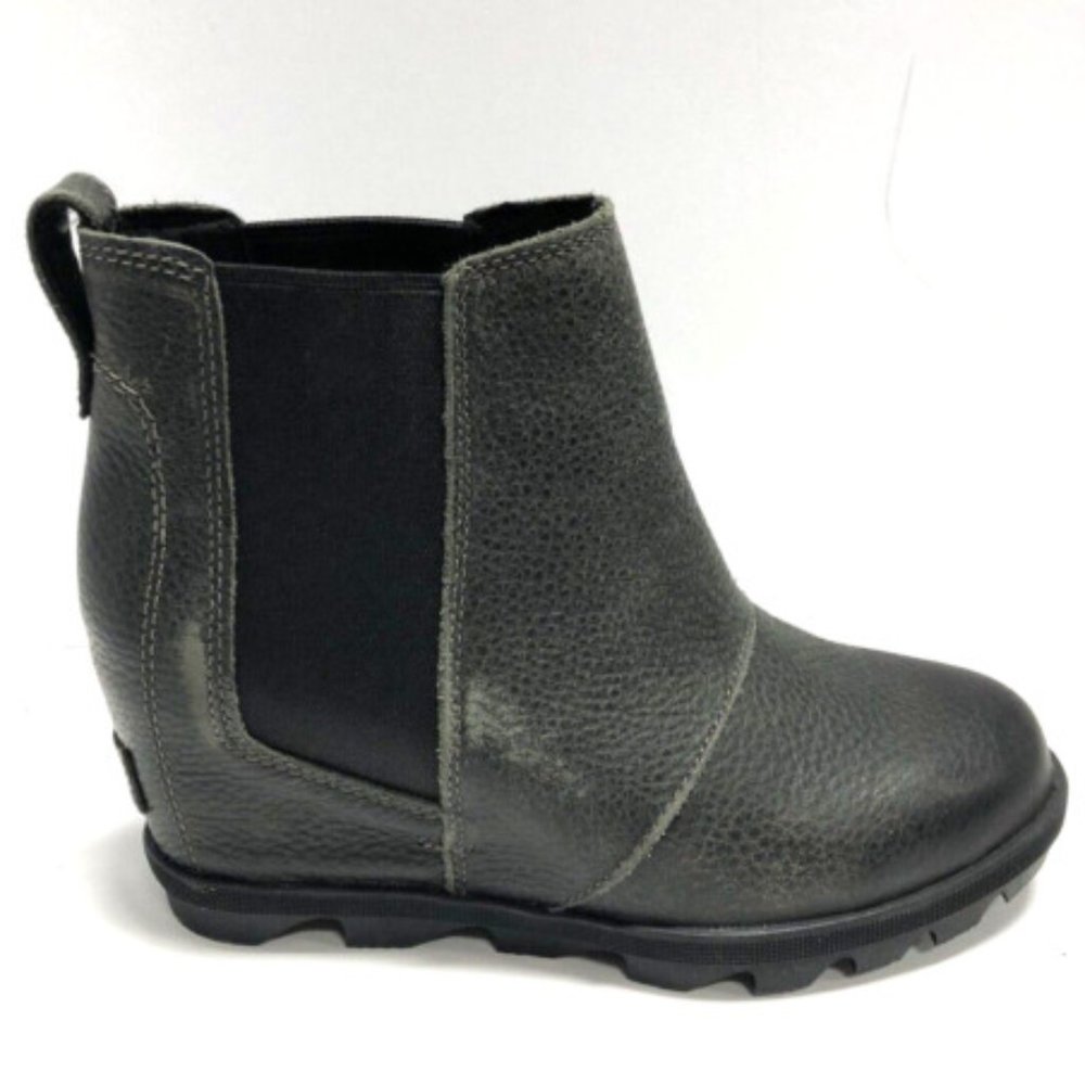 Sorel Women's Joan Of Arctic Wedge II Chelsea Boot Quarry, Size 7 M